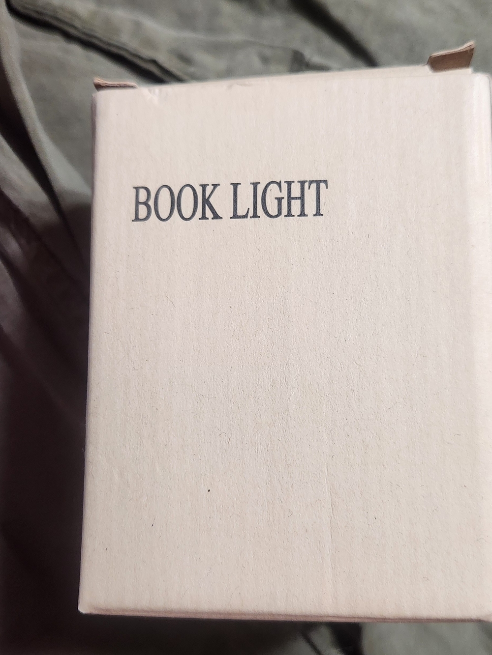 BOOK LIGHT - Neutral Cream Reading Light